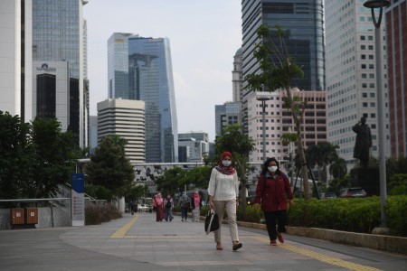 Pejalan Kaki di Indonesia Seperti Menapaki Jurang