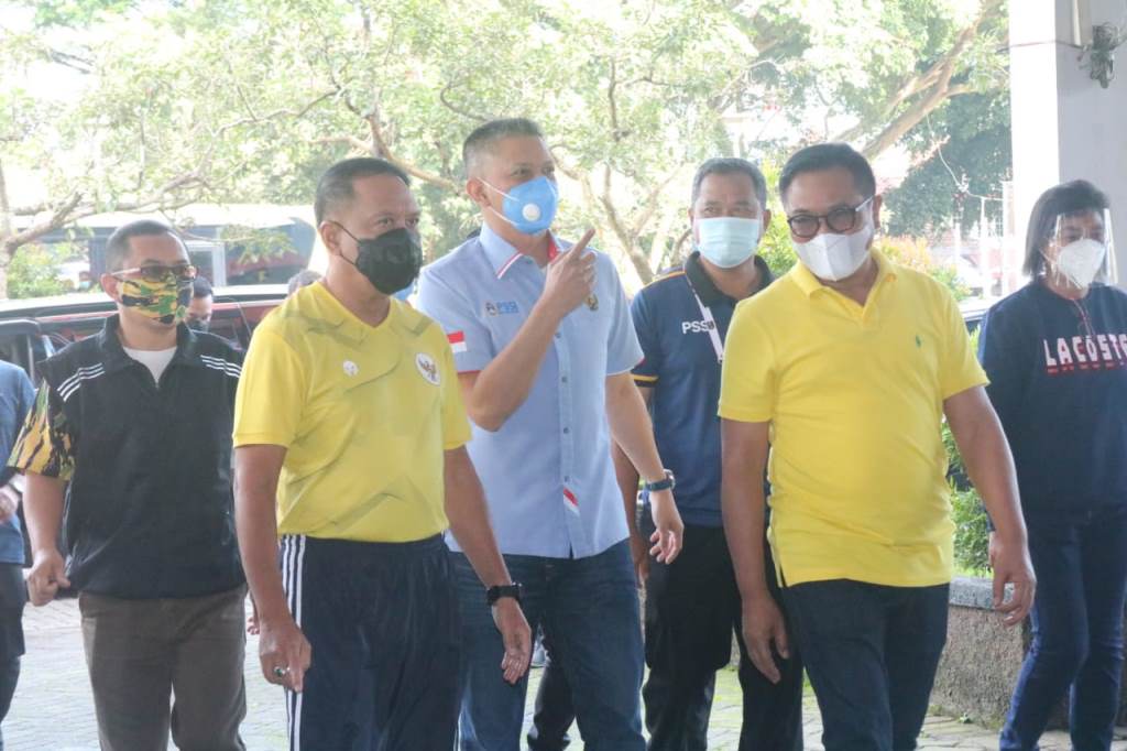Menpora Zainudin Amali meninjau Piala Menpora 2021 di Malang. (Foto: medcom.id/Daviq Umar)