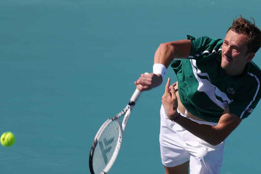 Cerita Medvedev dan Kumis Barunya di Miami Open