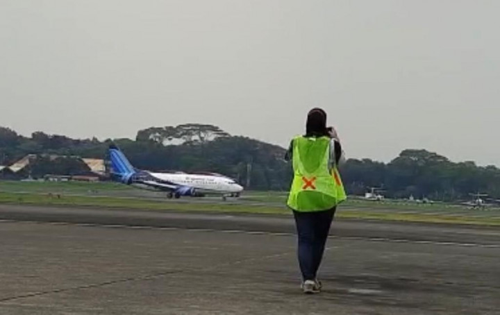 Gangguan Mesin, Pesawat Trigana Air Putar Balik ke Bandara Halim