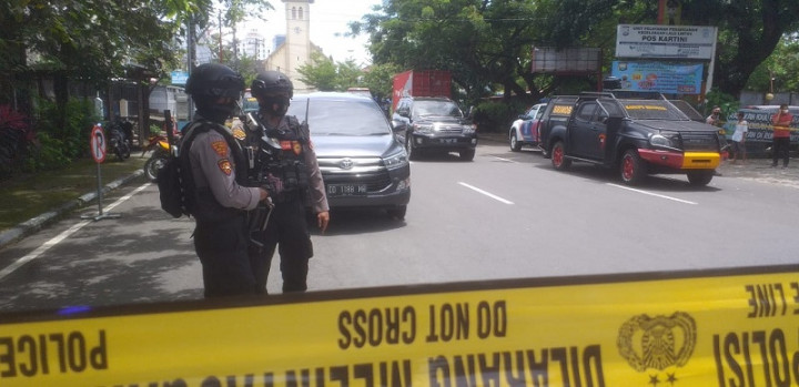 Plt Gubernur Sulsel Kecam Ledakan di Gereja Katedral Makassar