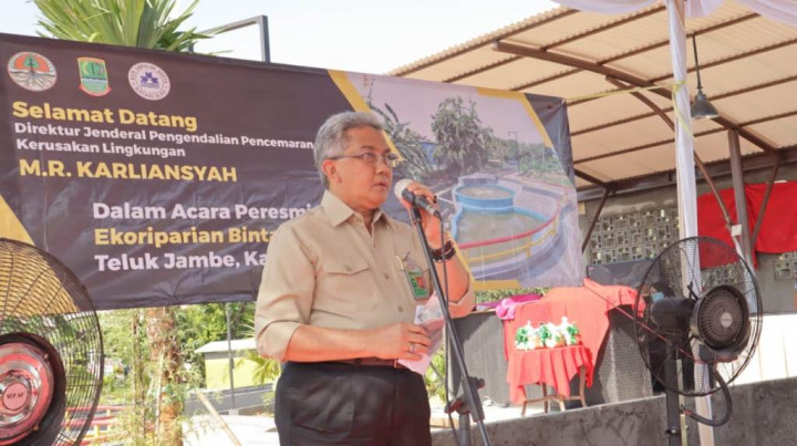 Restorasi Sungai Citarum, KLHK Resmikan Ekoriparian di Karawang