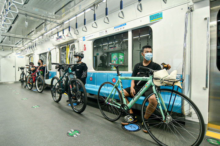 Foto: Sepeda Non Lipat Kini Boleh Masuk Gerbong MRT