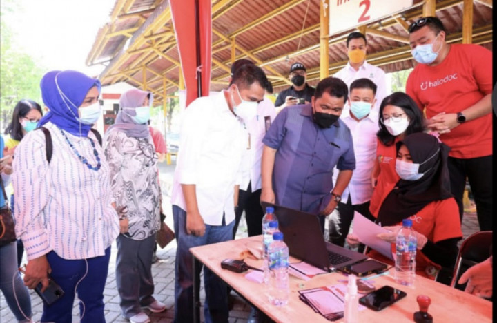 Berkolaborasi Mengamankan Distribusi Vaksin Covid-19