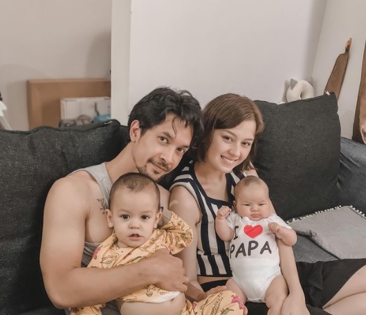 Punya 2 Balita, Begini Cara Kimberly Ryder Menjadi Ibu yang Tangguh