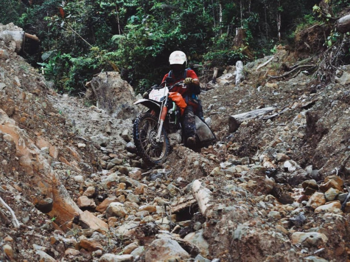 Ibnu Jamil Motoran di Kalimantan, 200 KM Ditempuh 6 Hari