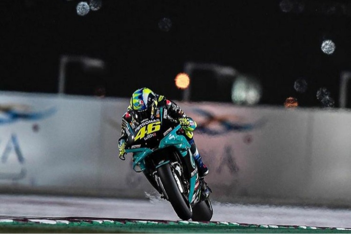 Rossi Puji Performa Vinales Sembari Menyindir Yamaha