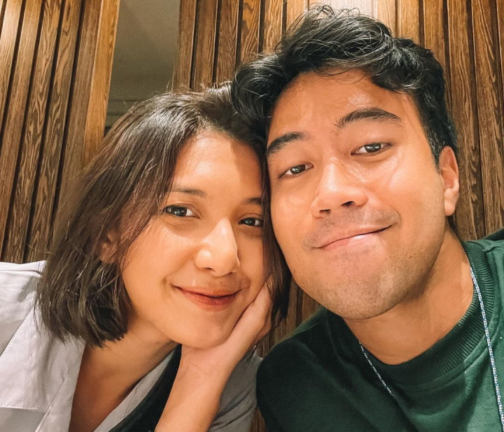 Vidi Aldiano Lamar Sheila Dara di Pesta Ulang Tahun