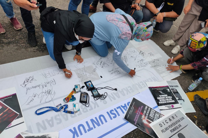 Aksi Awak Media di Palembang Kecam Kekerasan Terhadap Jurnalis