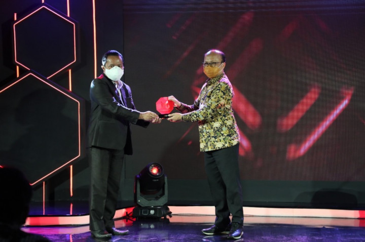 Program Mang Covid Antarkan Kemenaker Raih Penghargaan Merdeka Award
