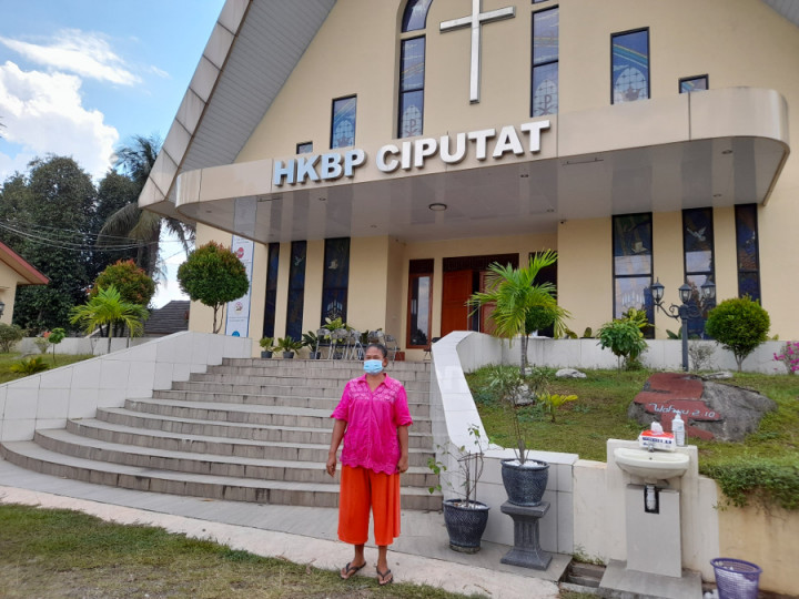 Pasutri Muslim, Penjaga Keberagaman Gereja HKBP Ciputat