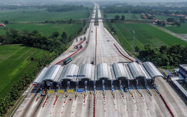 Arus Lalu Lintas di Tol Cipali Ramai Lancar