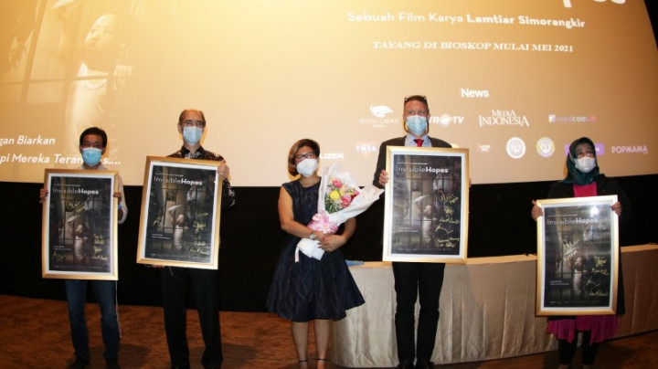 Gala Premier Film Invisible Hopes Diapresiasi Kedubes Switzerland dan Norwegia