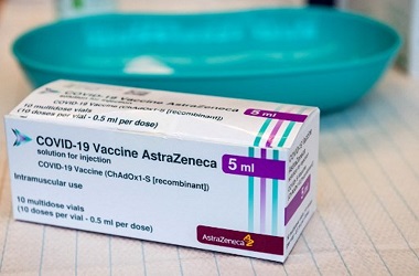 Oxford Tangguhkan Uji Klinis Vaksin AstraZeneca pada Anak-Anak