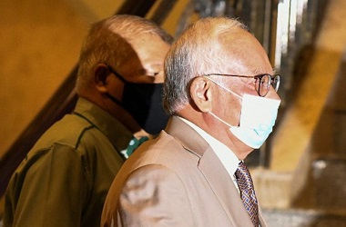 Dituding Tak Bayar Pajak, Mantan PM Malaysia Terancam Bangkrut