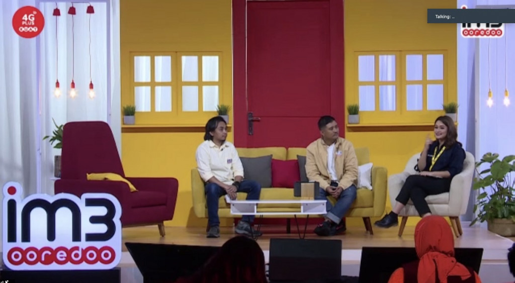 Tepi Aditya (VH-Head of Prepaid Marketing Indosat Ooredoo) dan Fahroni Arifin (SVP-Head of Brand & Management Strategy Indosat Ooredoo). (Foto: Indosat Ooredoo)
