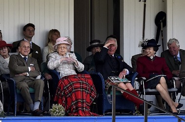 Anak-Anak Pangeran Philip Ceritakan Sosok Sang Ayah