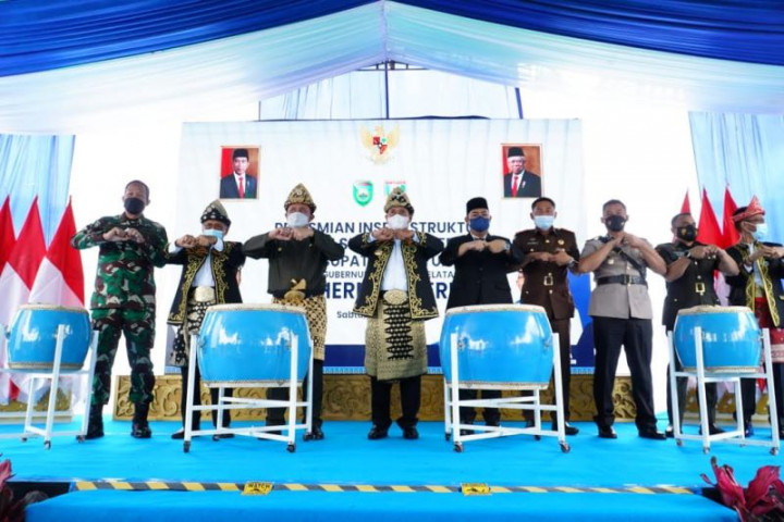 Herman Deru Resmikan 68 Infastruktur di Banyuasin