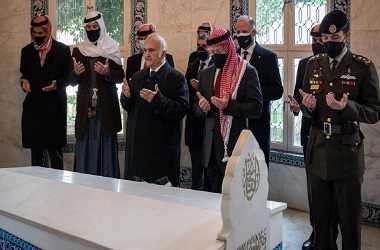 Raja Yordania dan Pangeran Hamzah Terlihat Bersama usai Bersitegang