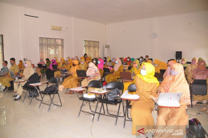 Pemda Hingga Aparat di Papua Diminta Maksimal Lindungi Guru