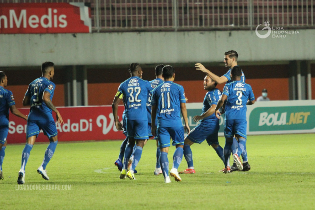 Selebrasi gol para pemain Persib. (Foto: ligaindonesiabaru.com)