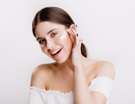 5 Cara Menghilangkan Bekas Jerawat, Salah Satunya Mengandung Asam Salisilat