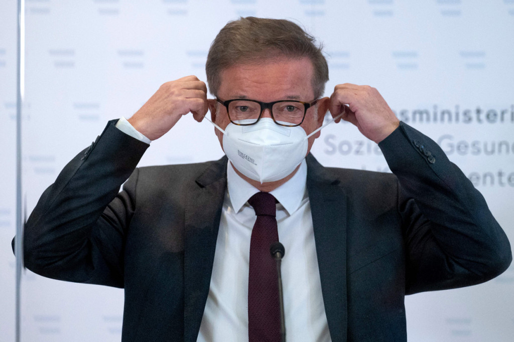 Kelelahan Tangani Covid-19, Menteri Austria Mundur