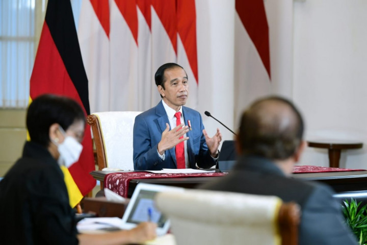 Jokowi Singgung Nasionalisme Vaksin Hingga Waspada Bibit Siklon Tropis 94W