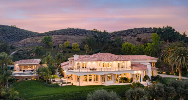 Intip Rumah Mewah Bos Walt Disney