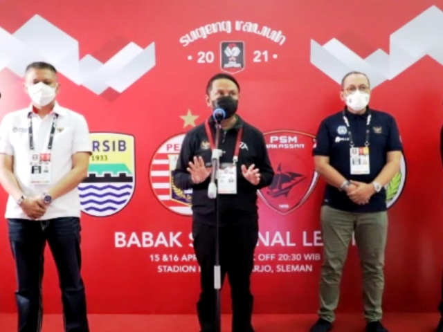 Kemenpora Kaji Kemungkinan Penonton di Stadion