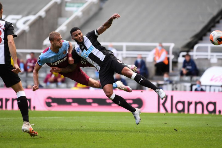 Newcastle vs West Ham: The Magpies Atasi Perlawanan 10 Pemain The Irons