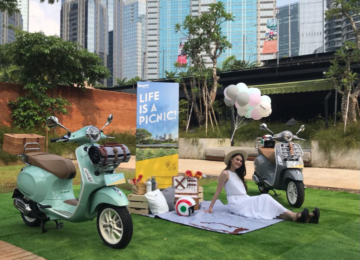 Butuh Piknik, Vespa Edisi Terbatas Ini jadi Kendaraan yang Pas