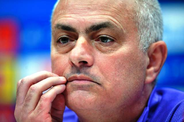 <b>Breaking News!</b> Jose Mourinho Dipecat Tottenham Hotspur