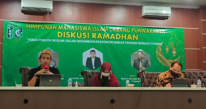 Pandemi Covid-19: Momentum Tumbuhkan Ekonomi Syariah