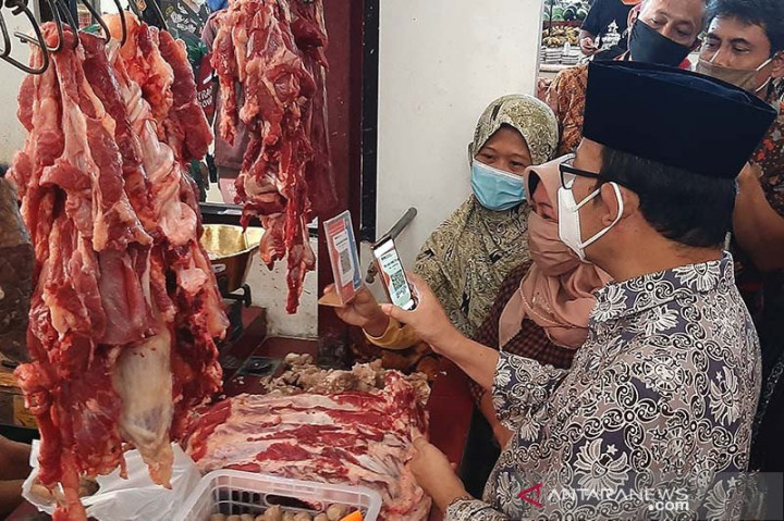 Bupati Banyumas Imbau Masyarakat Bijak Berbelanja