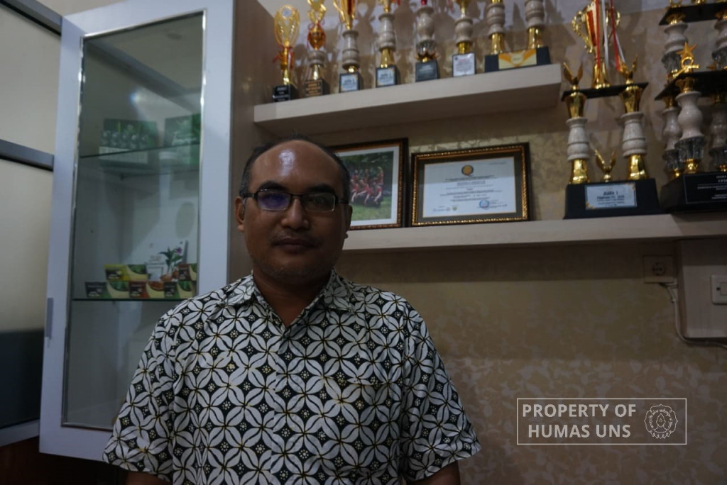 Kepala Program Studi (Kaprodi) S1 Farmasi Fakultas Matematika dan Ilmu Pengetahuan Alam (FMIPA) UNS Saptono Hadi. Dok Humas UNS.