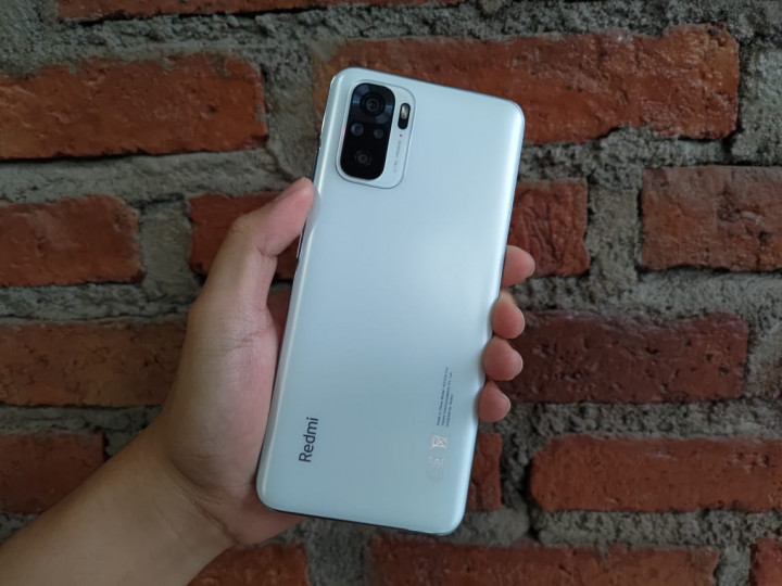 Review Redmi Note 10, Desain dan Spesifikasinya Naik Kelas