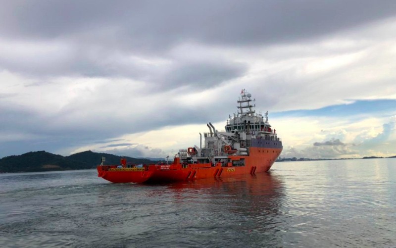 MV Mega Bakti dari Malaysia membantu pencarian KRI Nanggala-402. Twitter