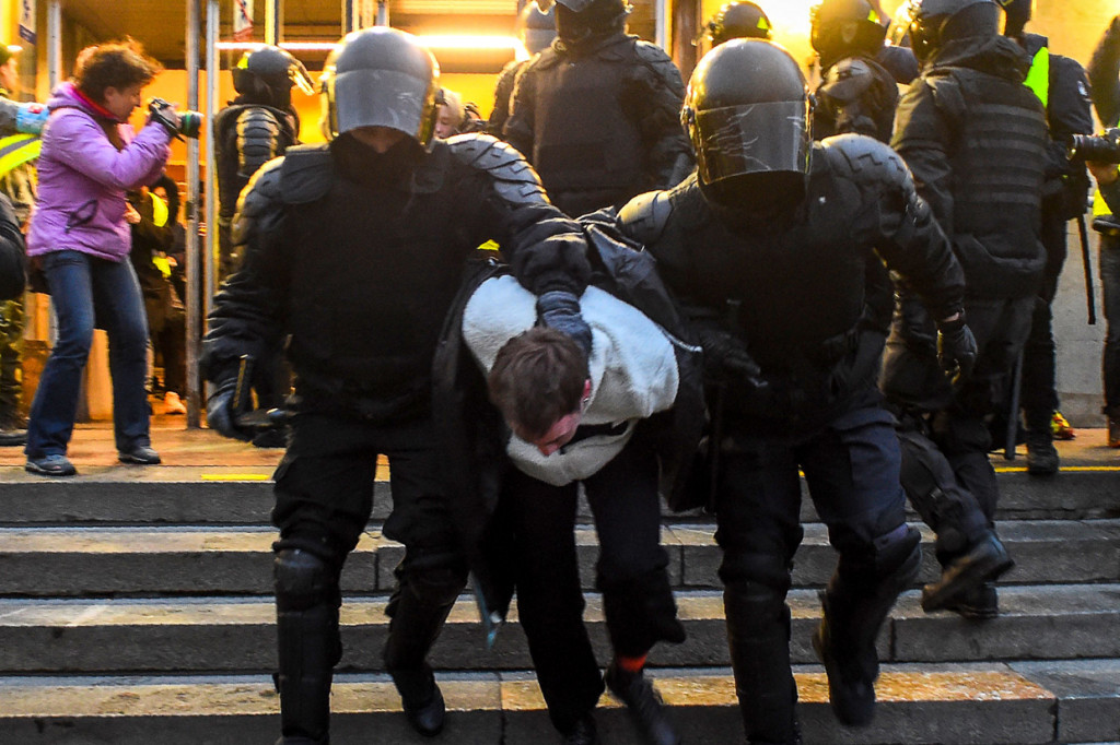 Kepolisian Rusia Tangkap 1.400 Pengunjuk Rasa Pro Navalny