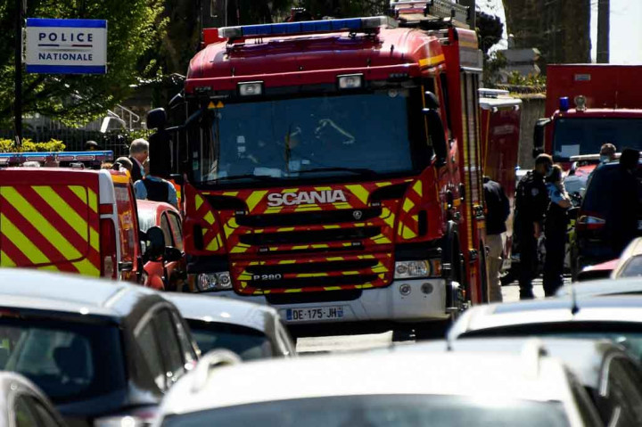 Seorang Perempuan Meninggal Ditikam di Kantor Polisi Dekat Paris