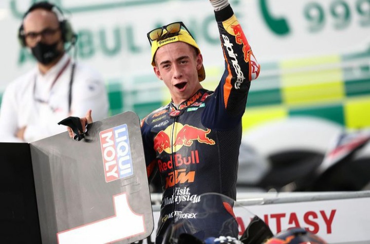 Rookie Moto3 Pedro Acosta dapat pujian Valentino Rossi. (instagram/pedro acosta)