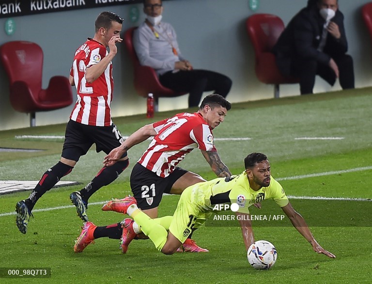Suasana pertandingan Athletic Bilbao vs Atletico Madrid (AFP/Ander Gillenea)