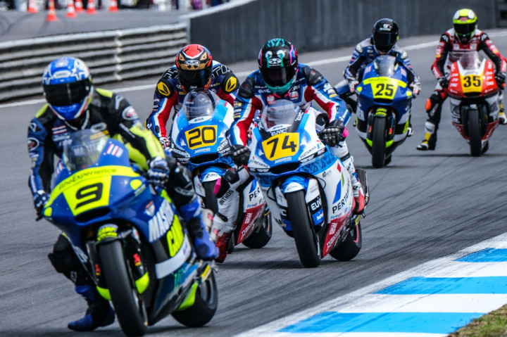 Keren, Pembalap Indonesia Masuk 6 Besar FIM CEV Moto2