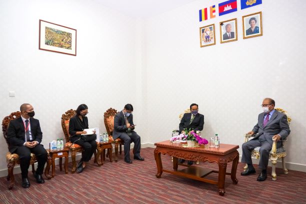 Indonesia, Cambodia Agree to Enhance Health Cooperation