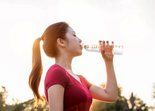 Penting Diperhatikan, Kualitas Air Minum yang Layak Konsumsi