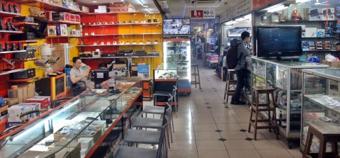 Toko. Foto : Antara.