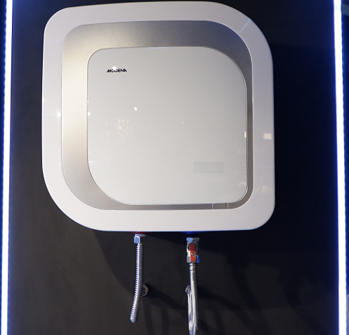 Kamu juga bisa mengontrol water heater ini dengan perintah suara melalui Amazon Alexa dan Google Home. (Foto: Dok. MODENA)