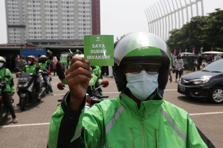 Gojek, Halodoc, dan Pemprov DKI Jakarta Vaksinasi Mitra <i>Driver</i>
