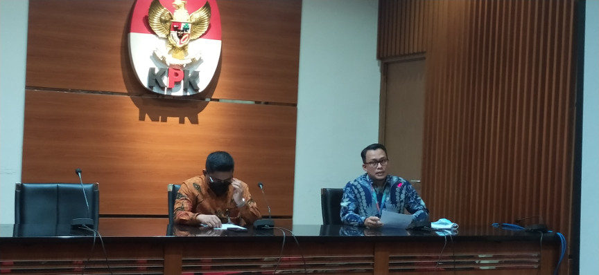 Konferensi pers penetapan tersangka mantan Bupati Talau Sri Wahyumi Maria Manalip. Medcom.id/Candra Yuri Nuralam