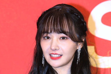 Aktris Zheng Shuang yang Bergaji Rp355 Miliar Diduga Gelapkan Pajak